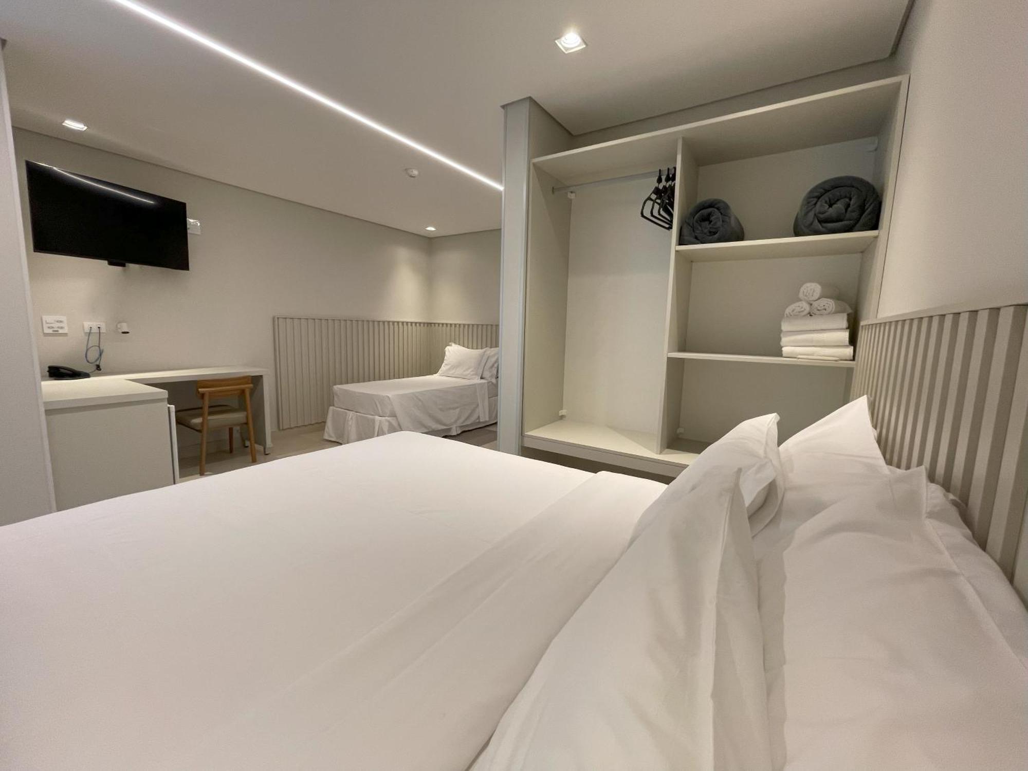 Estoril Hotel Марилия Экстерьер фото
